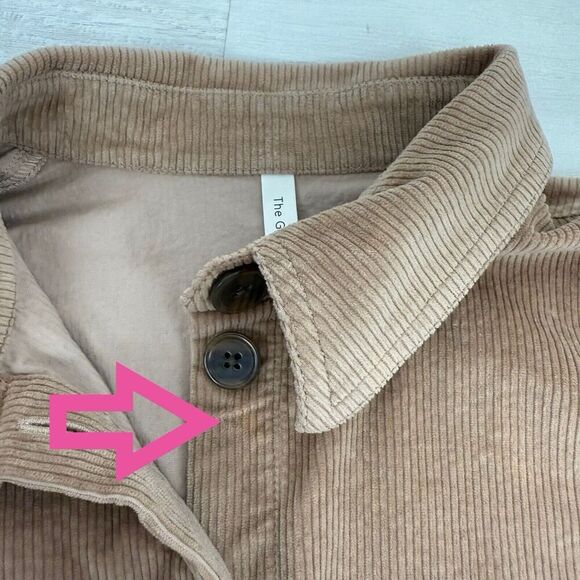 Aritzia Babaton Graydon Corduroy Shirt M Button Up Cropped Camel Tan Long Sleeve - Picture 5 of 16